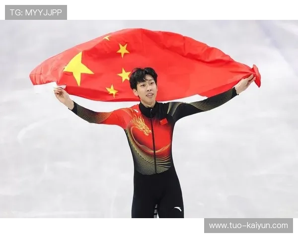 中国短道速滑队在国际赛季中稳居奖牌榜前列